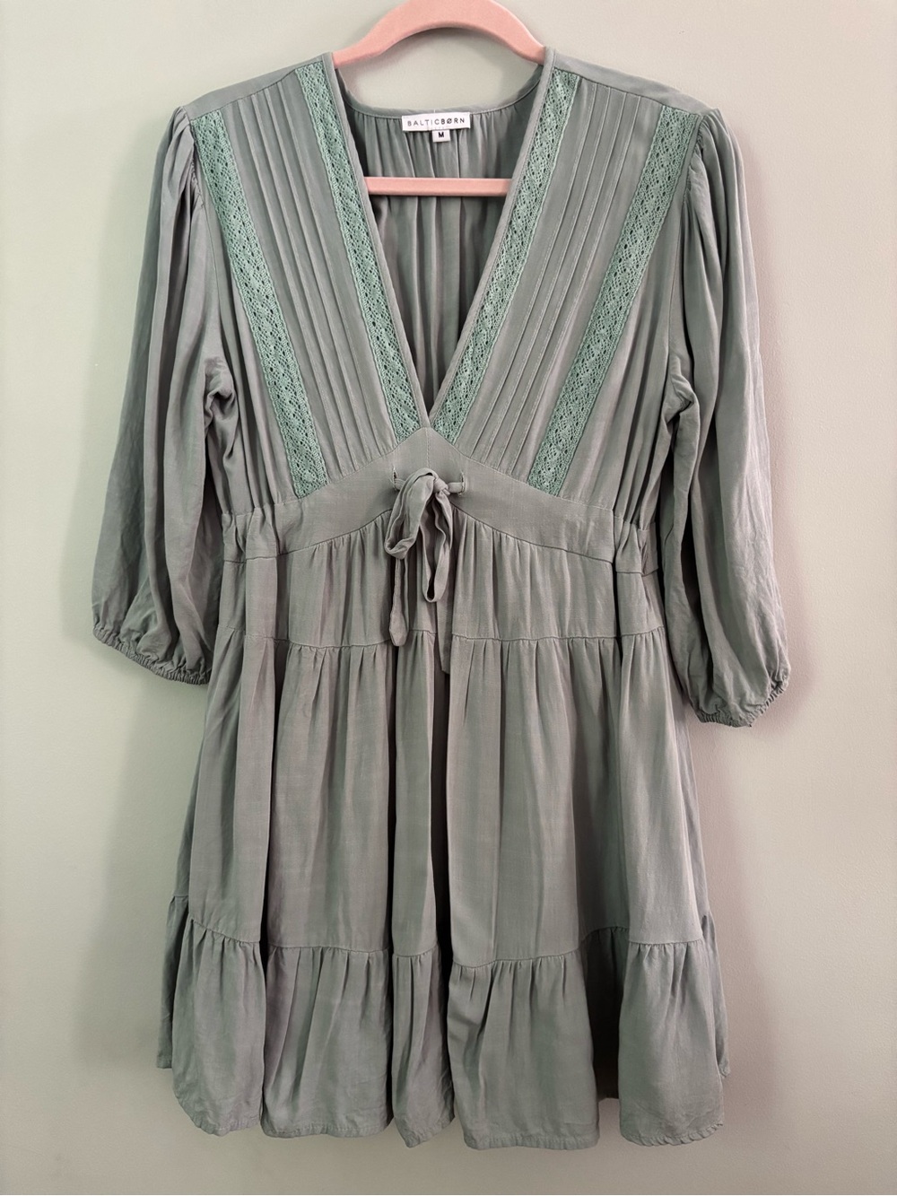 Baltic Born Amelia Boho Mini Dress Sage Green Pleated V-Neck Size M